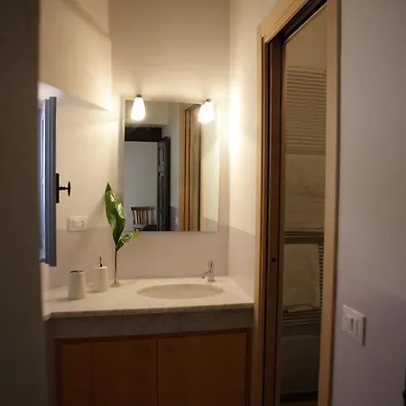 6 In Sa Cora Oda ve Kahvaltı